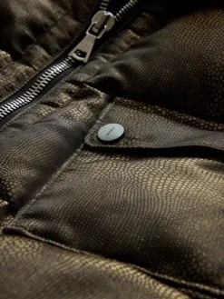 Coats And Jackets><noscript><img width=