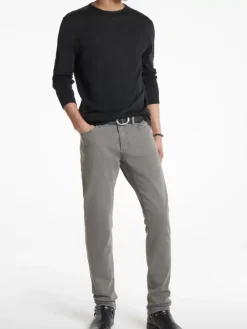 Jeans & Pants><noscript><img width=