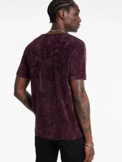 T-Shirts><noscript><img width=