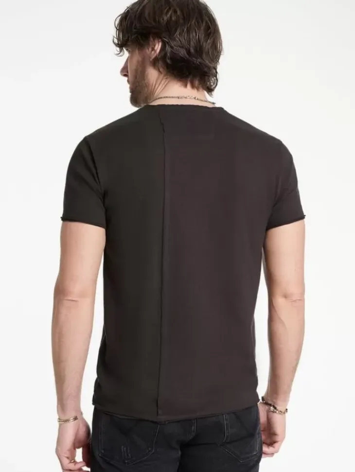 Graphic Tees>John Varvatos CHAIN PEACE TEE CHARCOAL