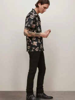 Tops><noscript><img width=