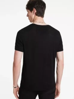 Graphic Tees><noscript><img width=