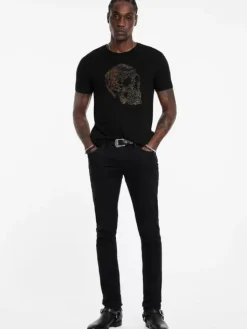 Graphic Tees><noscript><img width=