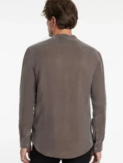 Shirts><noscript><img width=