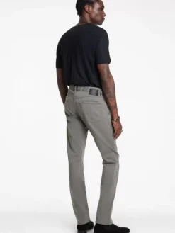 Jeans><noscript><img width=
