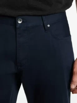 Jeans & Pants><noscript><img width=
