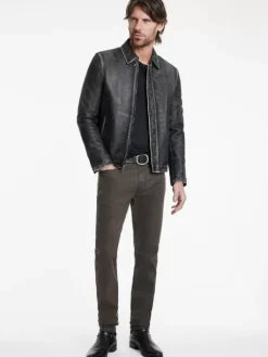 Jeans & Pants><noscript><img width=