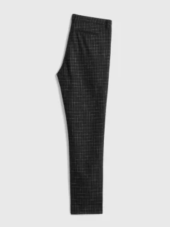 Jeans & Pants><noscript><img width=
