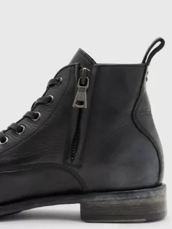 Shoes & Accessories><noscript><img width=