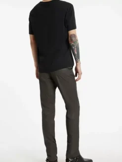 Jeans & Pants><noscript><img width=
