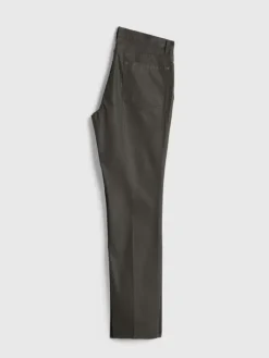 Jeans & Pants><noscript><img width=