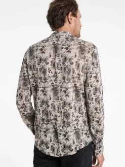 Shirts><noscript><img width=