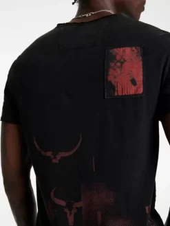 Graphic Tees><noscript><img width=