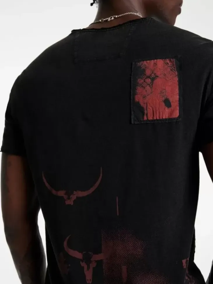Graphic Tees>John Varvatos PATCH TEE BLACK