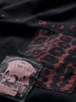 Graphic Tees><noscript><img width=