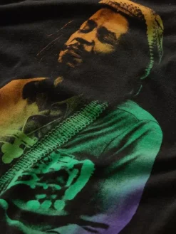 Graphic Tees><noscript><img width=