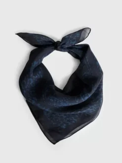Scarves & Ties>John Varvatos ROCKINGHAM SCARF POWDERBLUE
