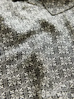 Shirts><noscript><img width=