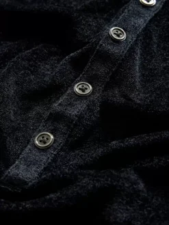 Henleys><noscript><img width=