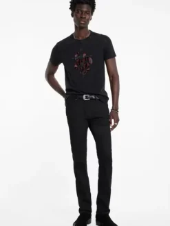 Graphic Tees><noscript><img width=