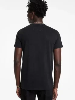 Graphic Tees><noscript><img width=