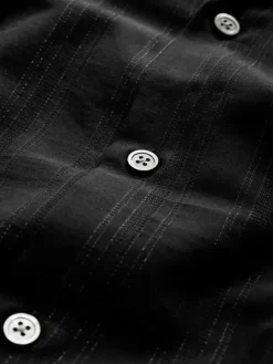 Shirts><noscript><img width=