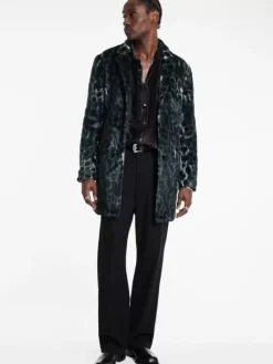 Coats And Jackets><noscript><img width=