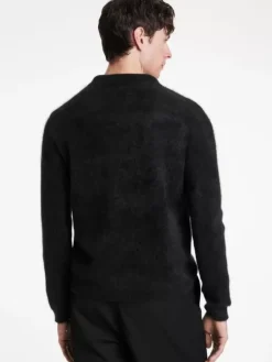 Polos|Sweaters><noscript><img width=