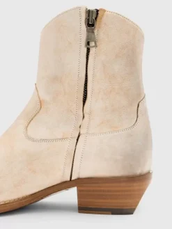 Boots|Leather Boots><noscript><img width=